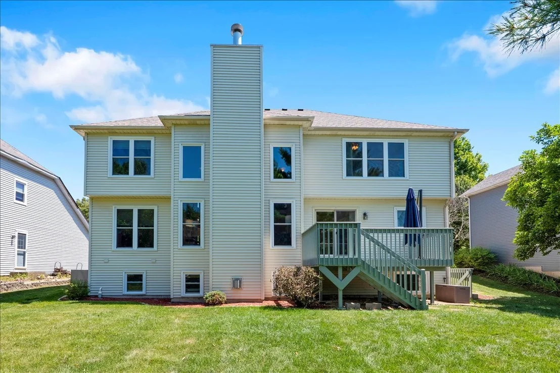 Photo of 1877 Marne Road