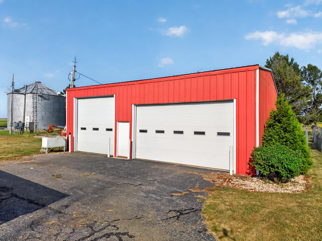 Photo of 1347 N 33rd Road