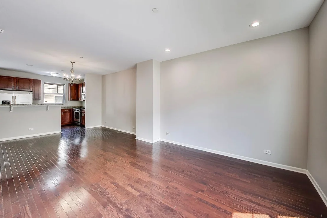 Photo of 309 Western Avenue