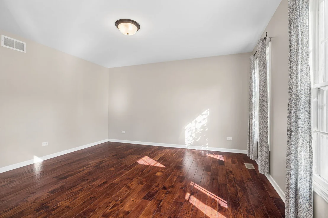 Photo of 1803 Chestnut Hill Road