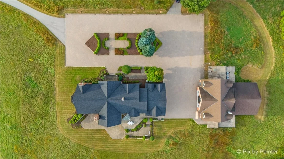 Photo of 5N719 Castle Drive