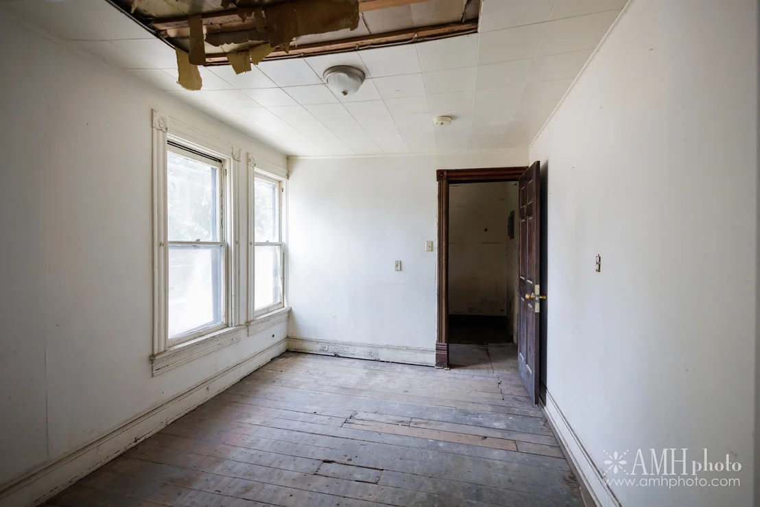 Photo of 241 W Hickory Street