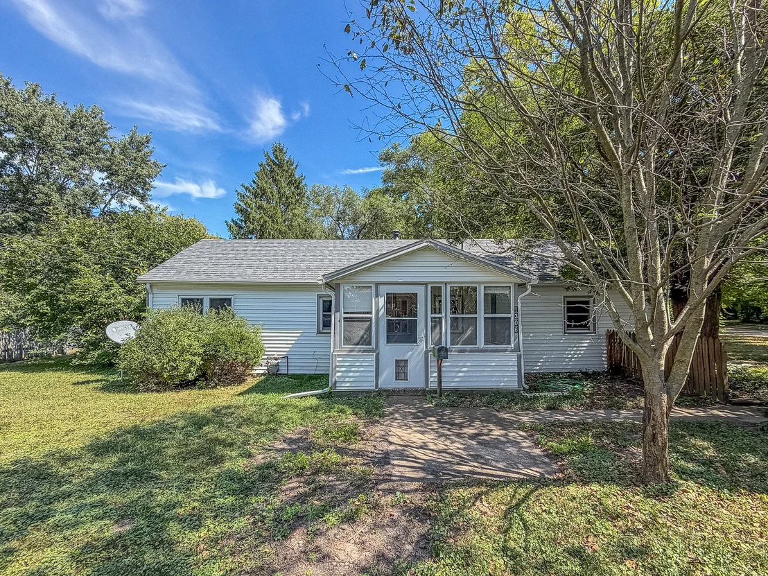 Photo of 1306 Stout Drive