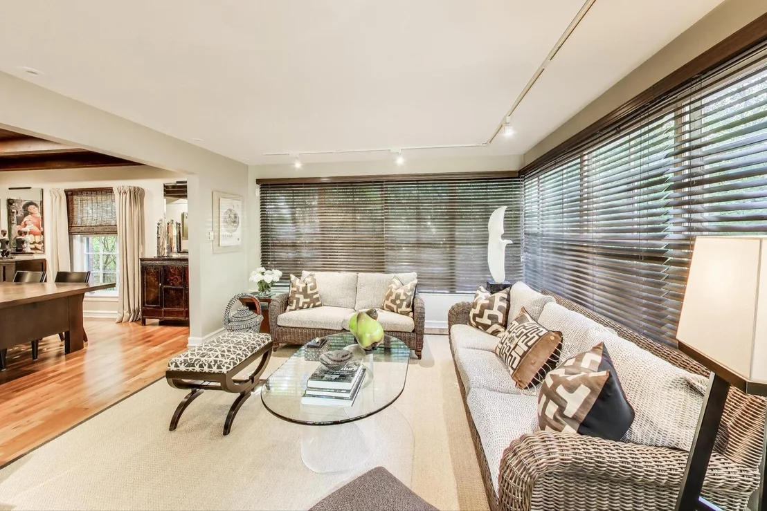 Photo of 1076 Old Elm Lane