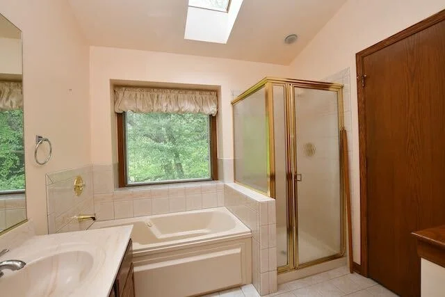 Photo of 1817 Charnbrook Drive