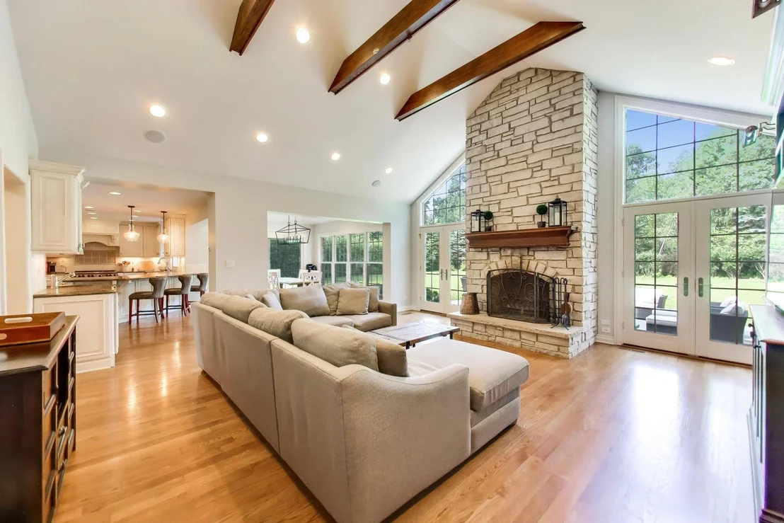 Photo of 2113 Middlefork Road