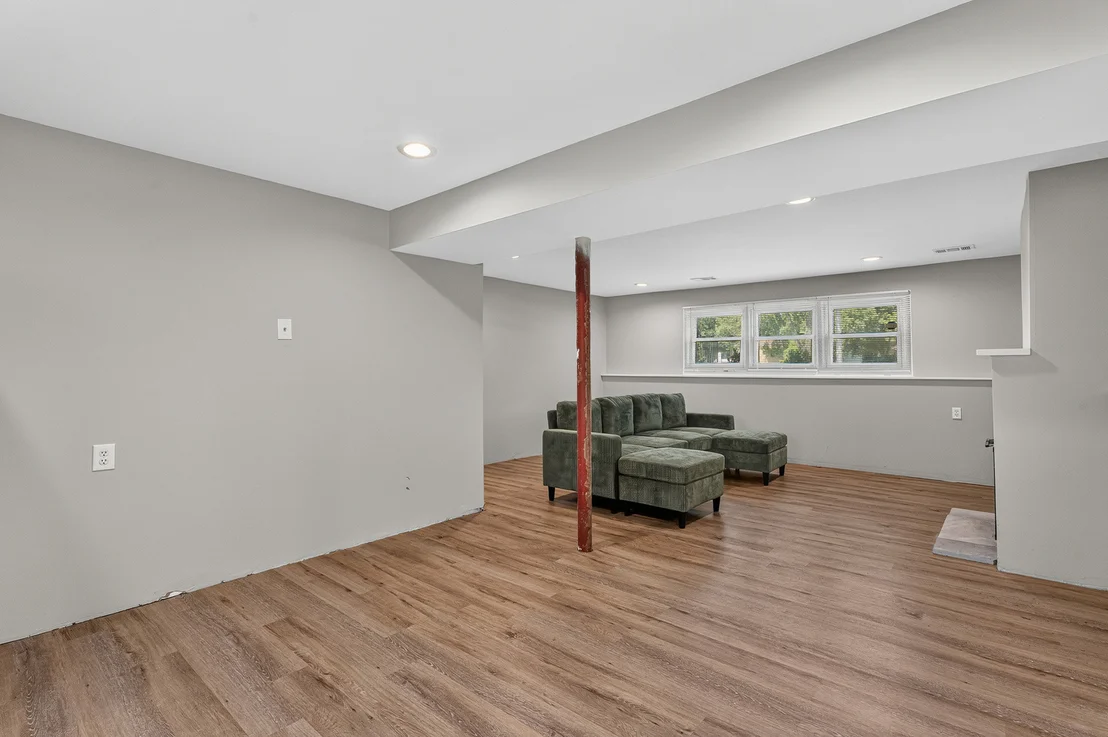 Photo of 4 Devon Court