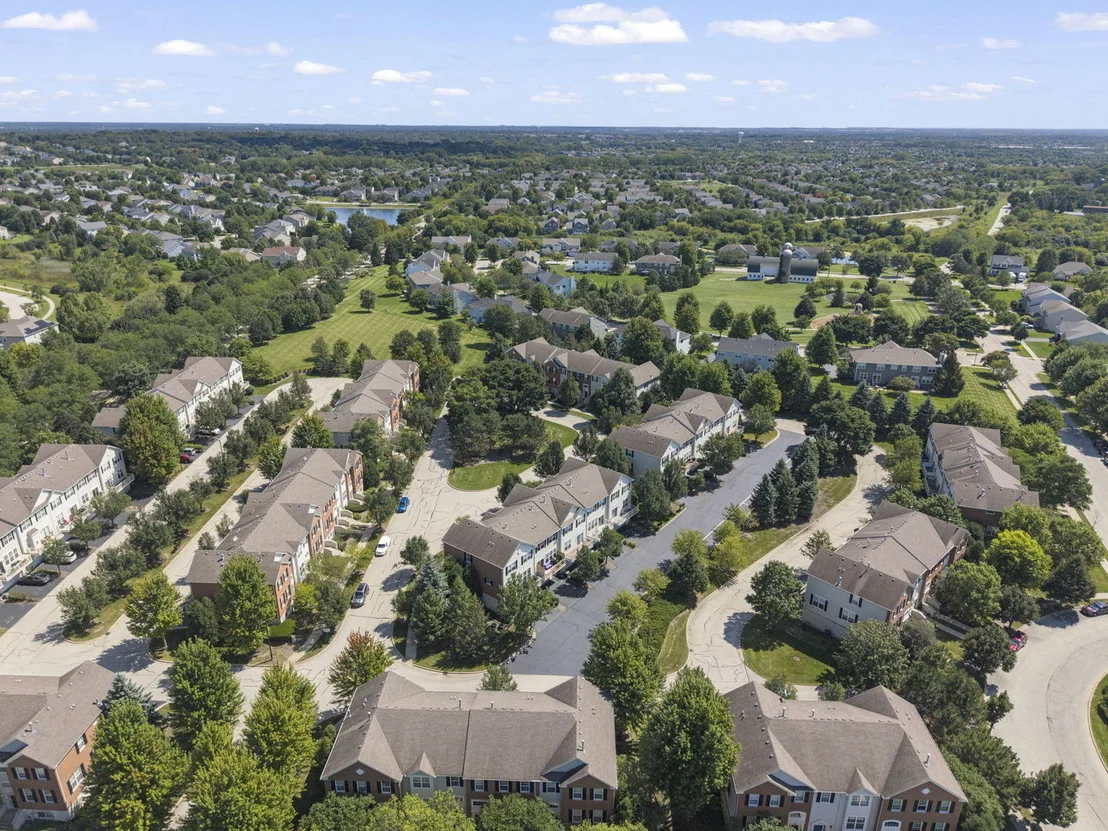 Photo of 274 Comstock Drive