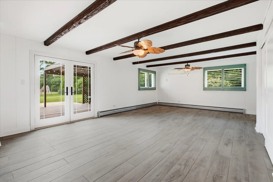 Photo of 6 Meadowood Drive