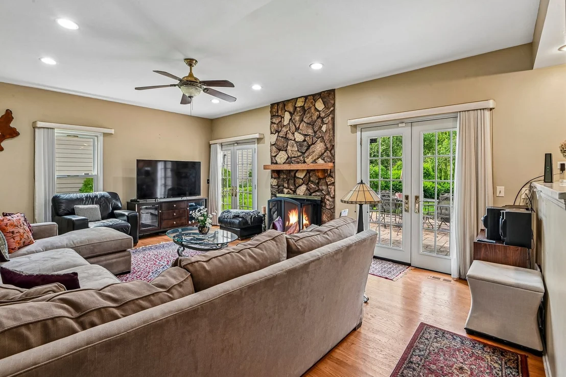 Photo of 214 Carmelhead Lane