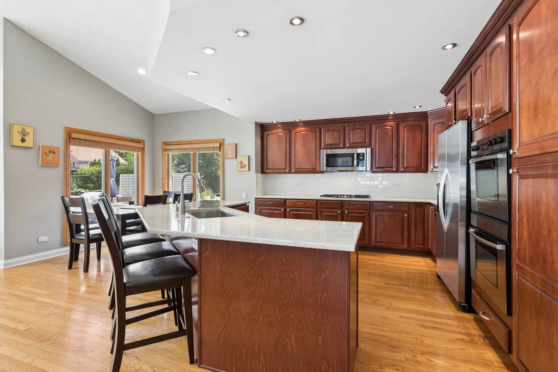 Photo of 2532 Illinois Road