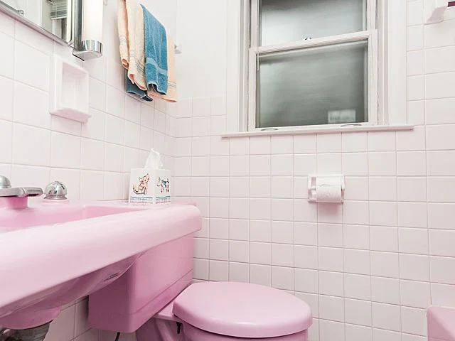 Photo of 446 HIGHCREST Drive