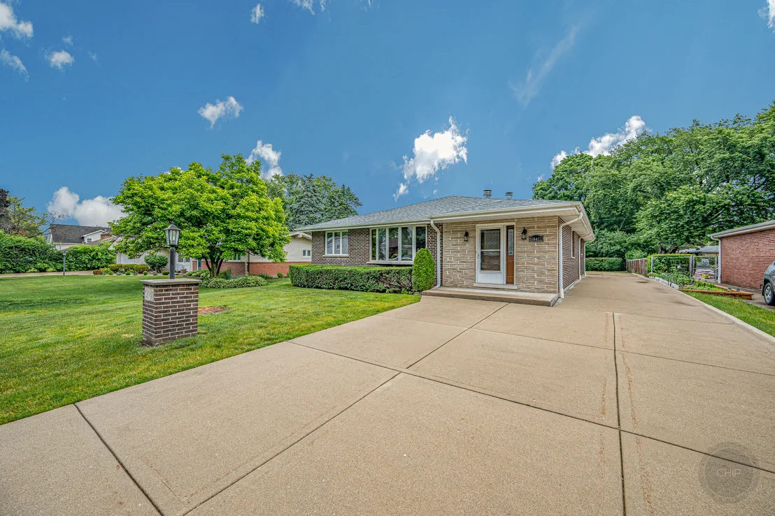 Photo of 5N411 Andrene Lane