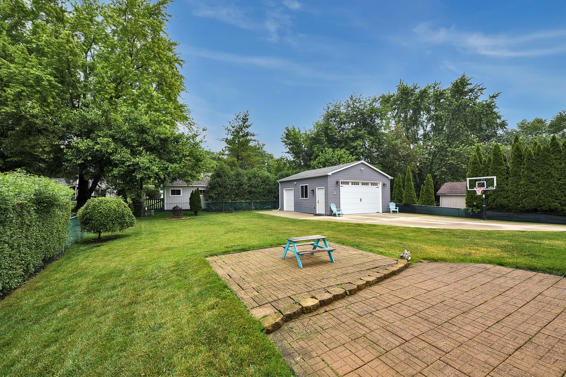 Photo of 1328 Cabot Lane