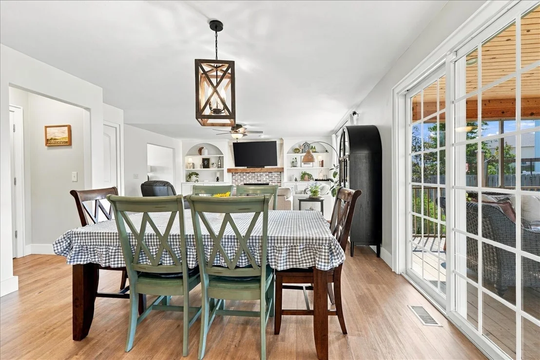Photo of 1403 Kickapoo Creek Road