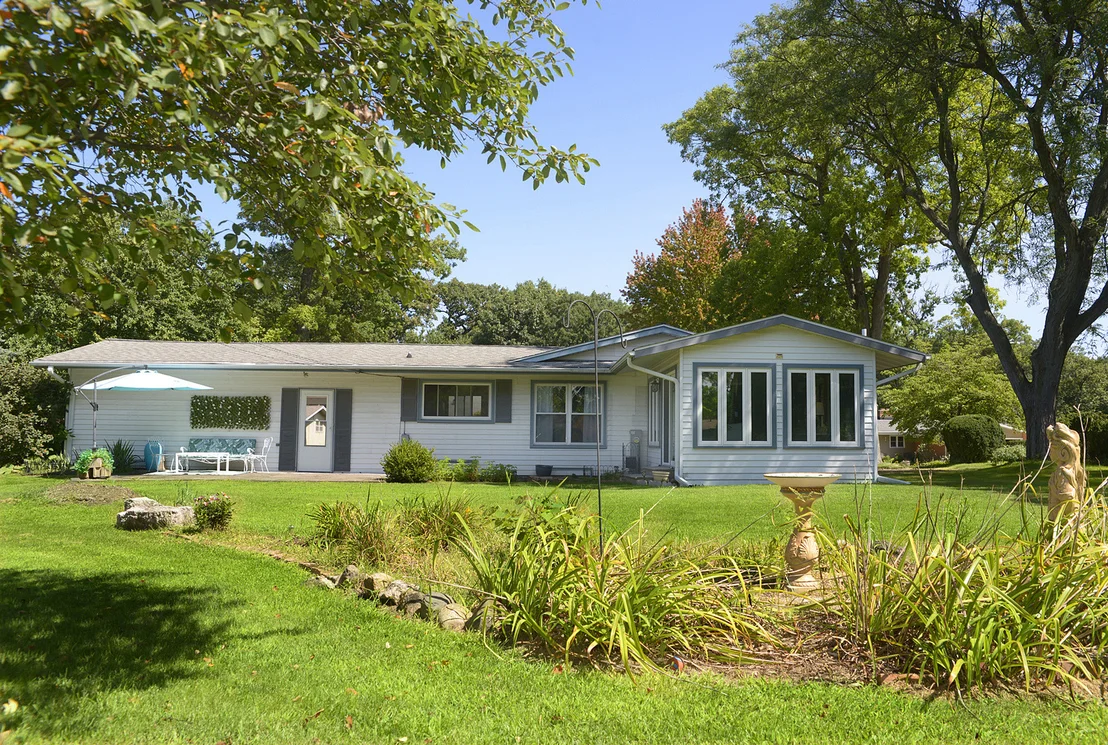 Photo of 225 Forest Park Place