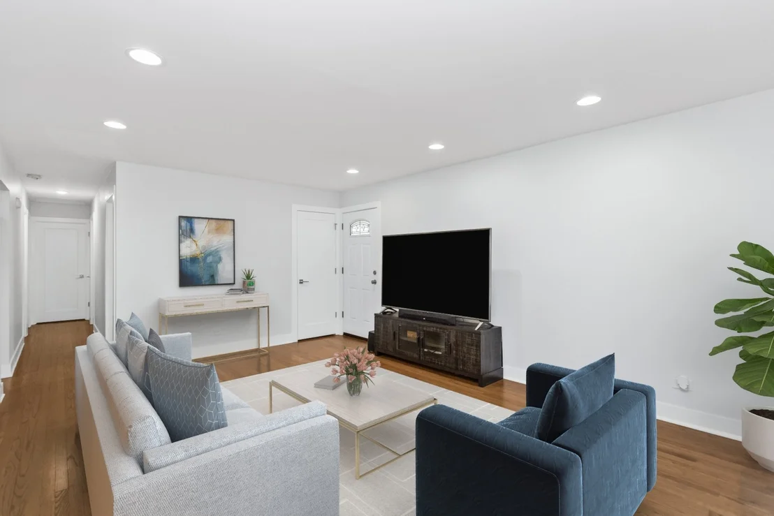 Photo of 6709 W Forest View Lane