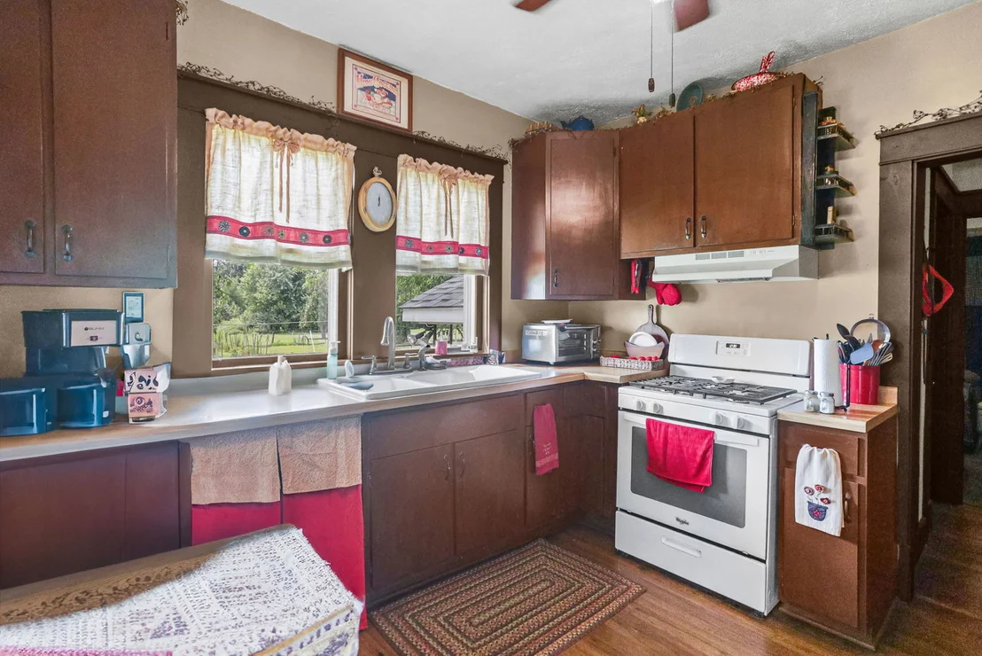 Photo of 1005 W 7th Street