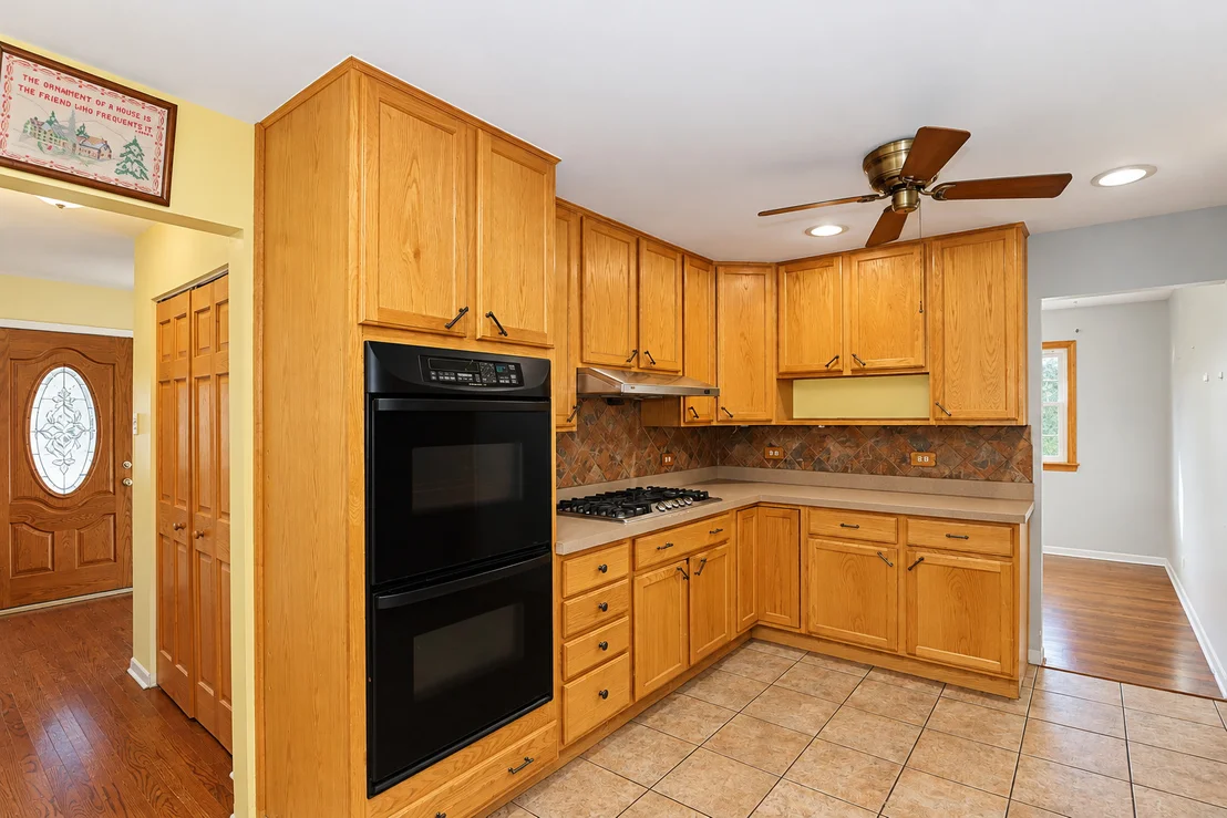 Photo of 984 Cuyahoga Drive