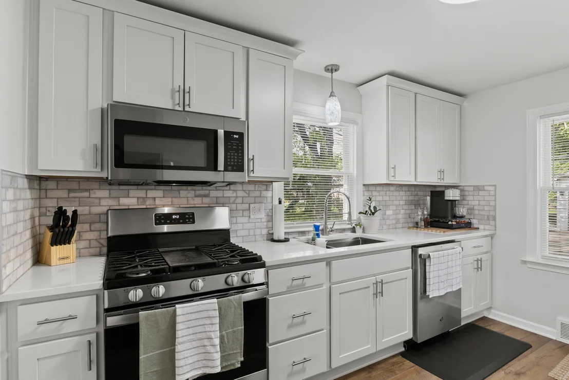 Photo of 1012 Leith Avenue