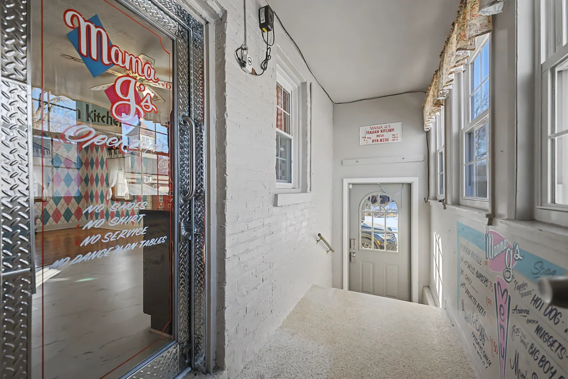 Photo of 880 Bemis Road