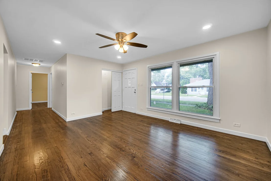 Photo of 16801 Head Avenue