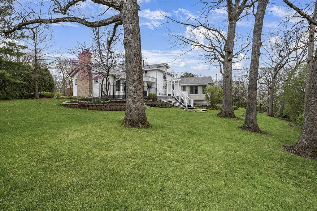 Photo of 10 Deerpath Lane
