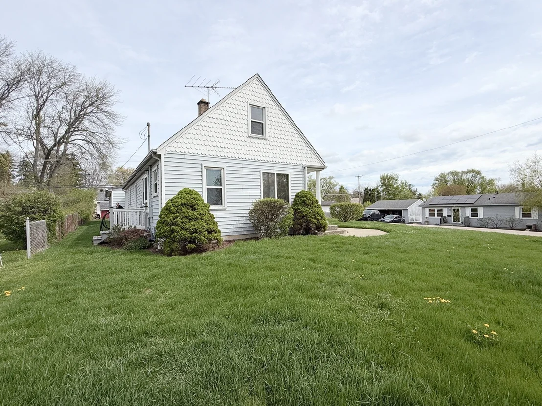 Photo of 700 Warrior Drive