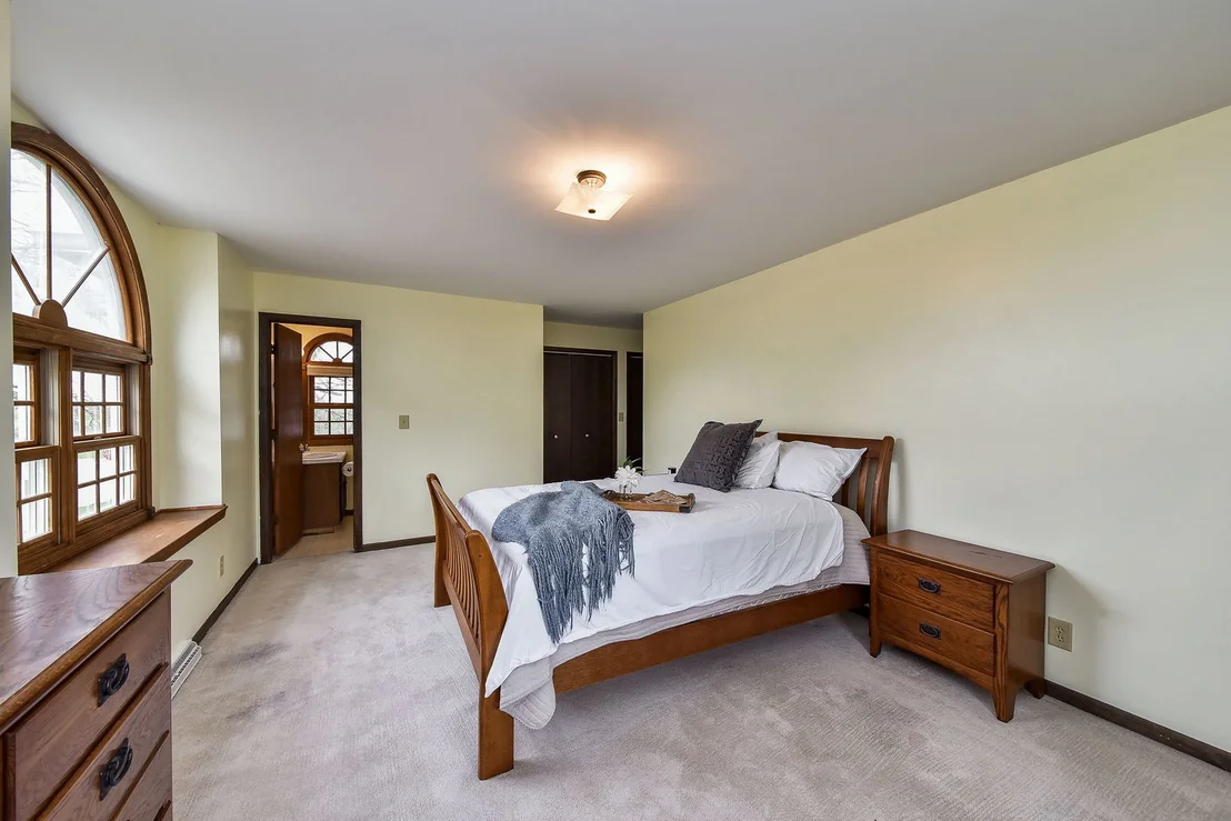 Photo of 103 Pooler Avenue