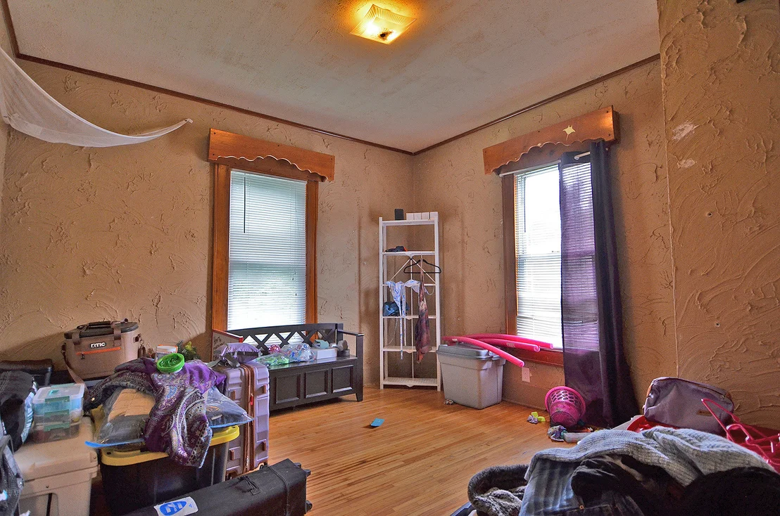 Photo of 815 Bratton Avenue