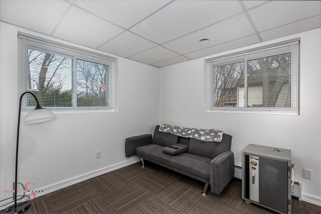 Photo of 152 Beachview Court
