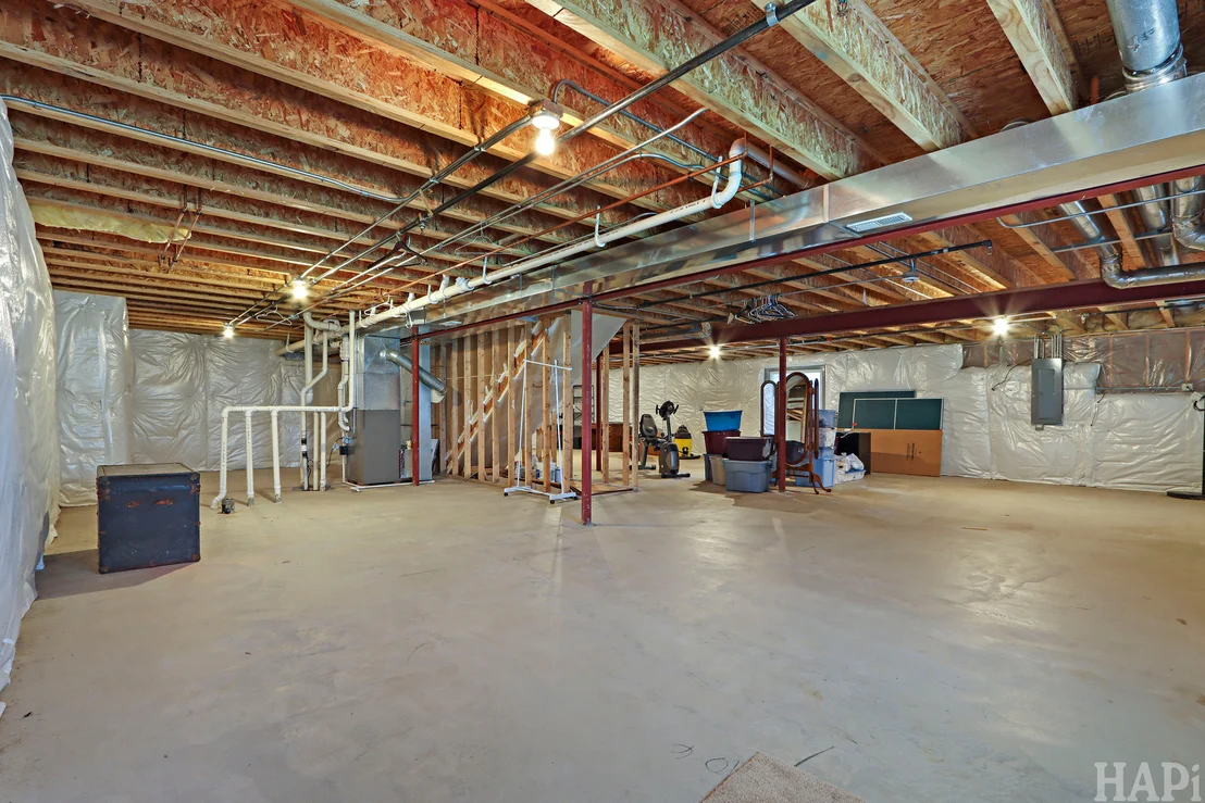 Photo of 5952 Leeds Road