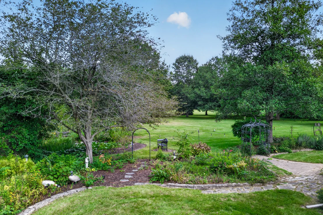 Photo of 1646 Valley View Road