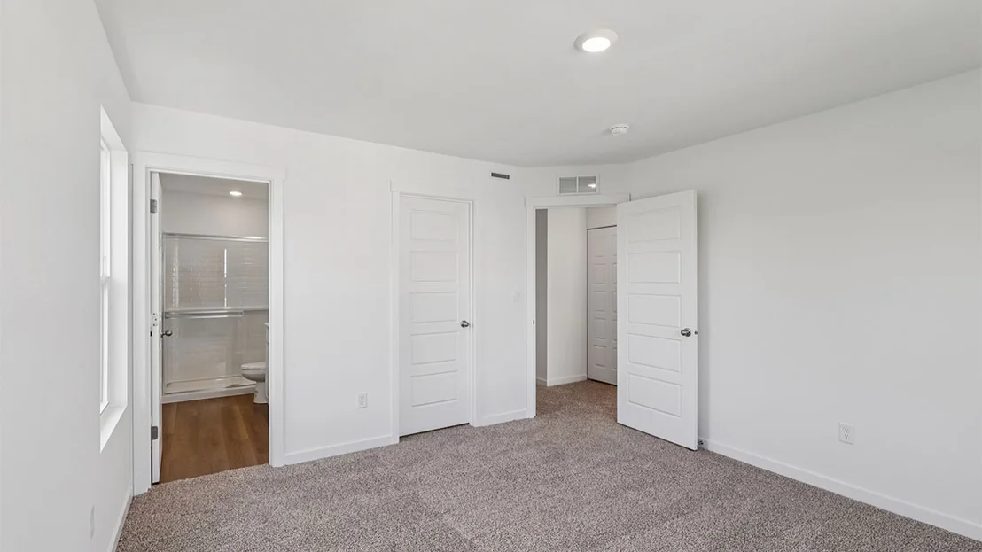 Photo of 1377 Oakfield Lane