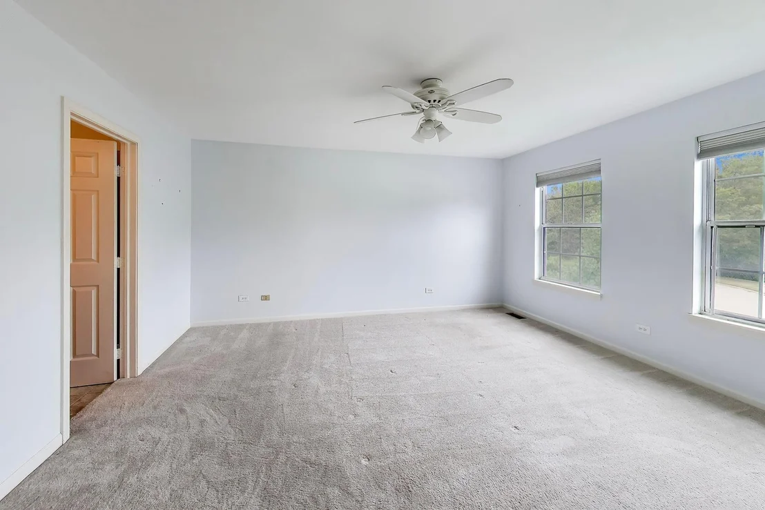 Photo of 580 SYCAMORE Circle