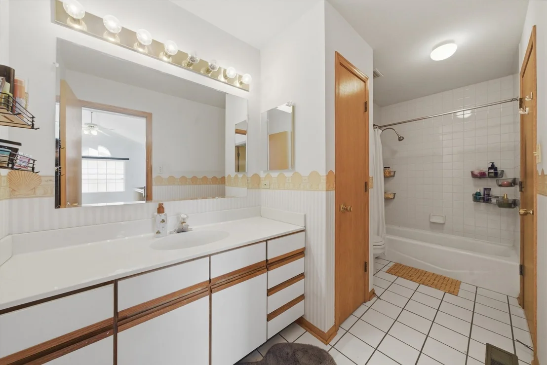 Photo of 7420 Maple Drive