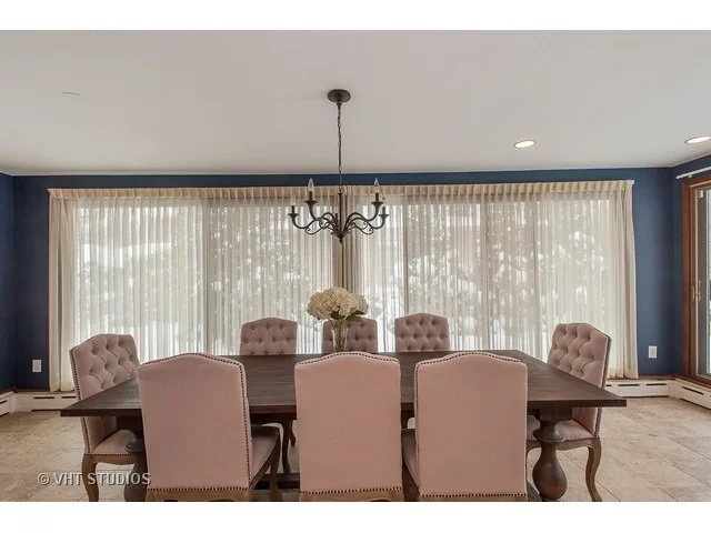 Photo of 730 Forest Road