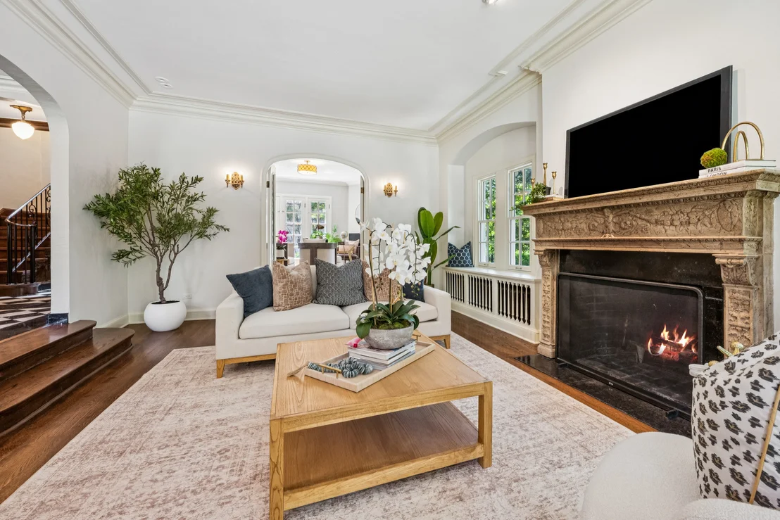 Photo of 1192 Chatfield Road