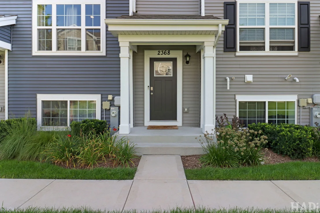 Photo of 2368 Alison Avenue