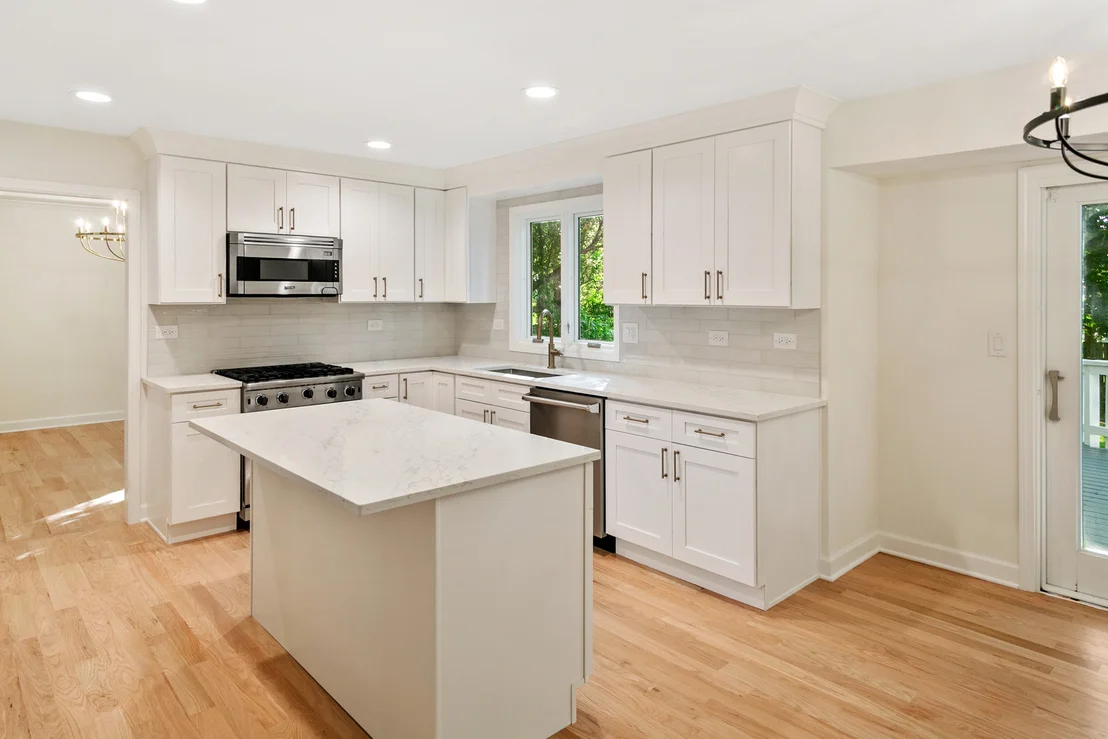 Photo of 710 Alexandria Drive