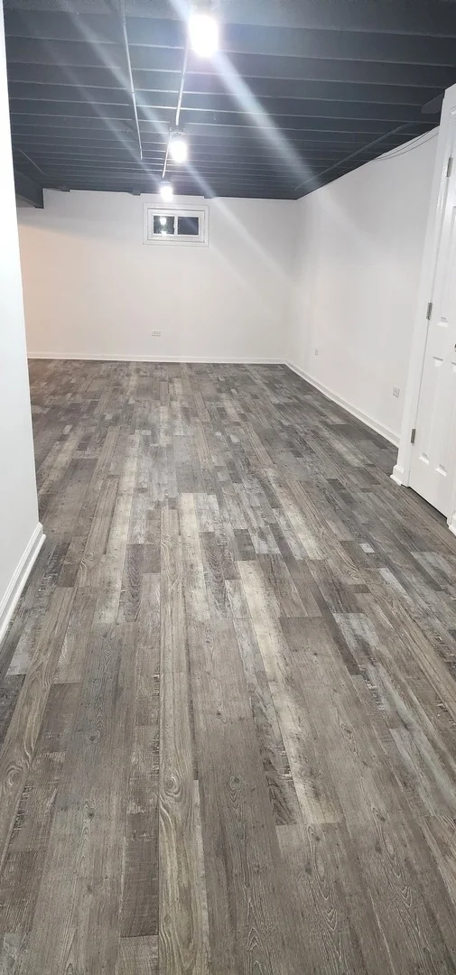 Photo of 1421 Lawrence Crescent