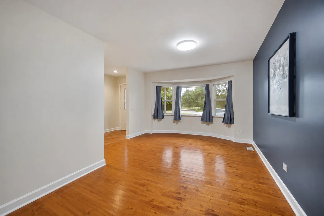 Photo of 110 Bay Road