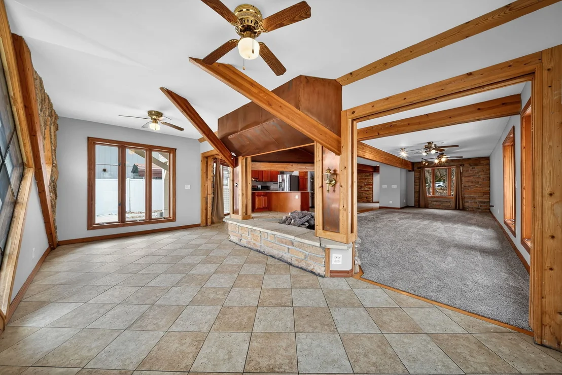 Photo of 6N263 River Drive