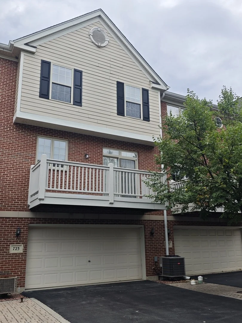 Photo of 723 Prestwick Lane