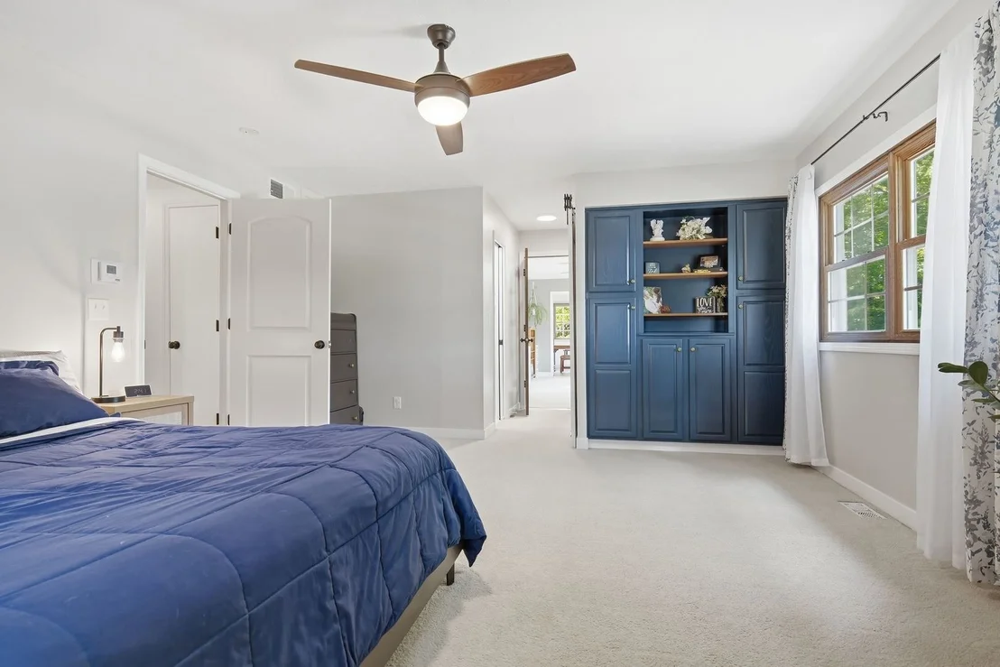 Photo of 1023 Barton Drive