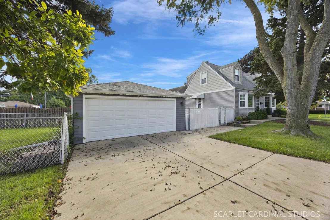 Photo of 1759 Coolidge Avenue