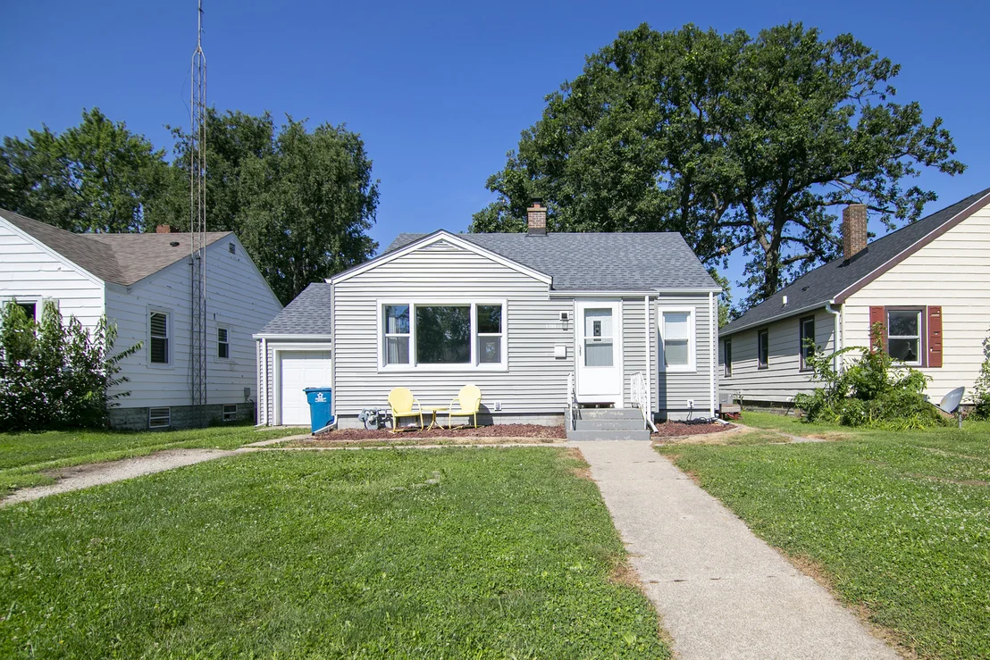 Photo of 1391 Circle Drive