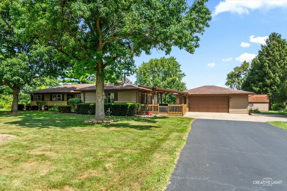 Photo of 51 Dawn Avenue