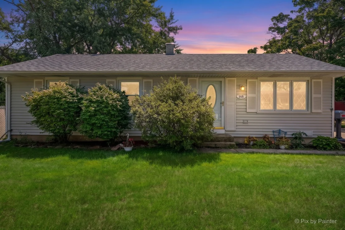 Photo of 303 Mark Avenue