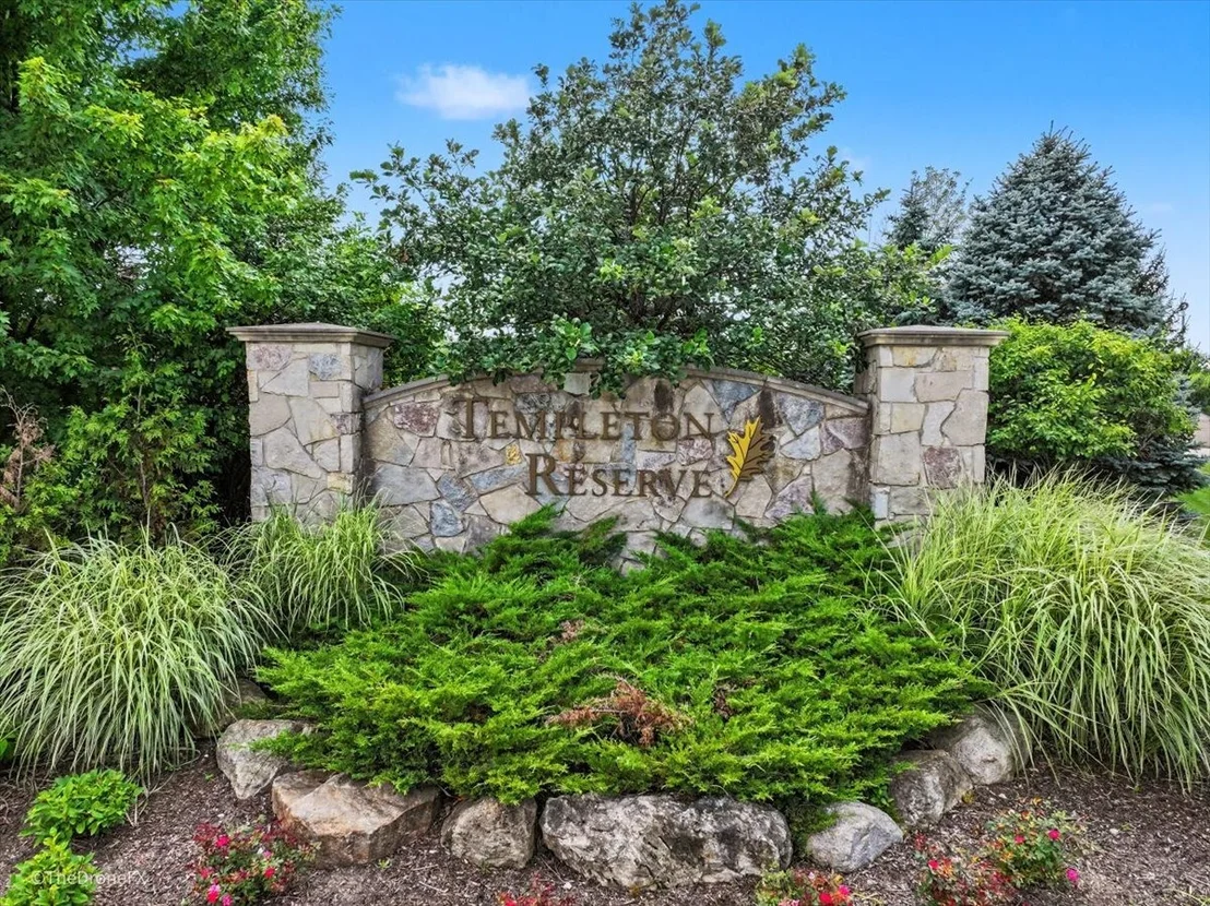 Photo of 15 TEMPLETON Drive